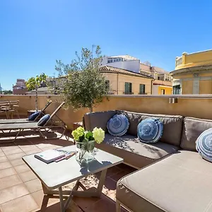 Sebastian Souviron In By Solaga Homes Apartamento